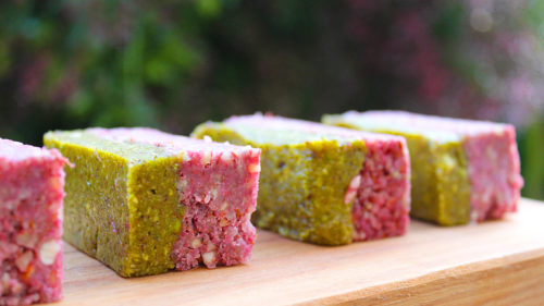 Recipe: Healthy raspberry and pistachio slice - SHE DEFINED