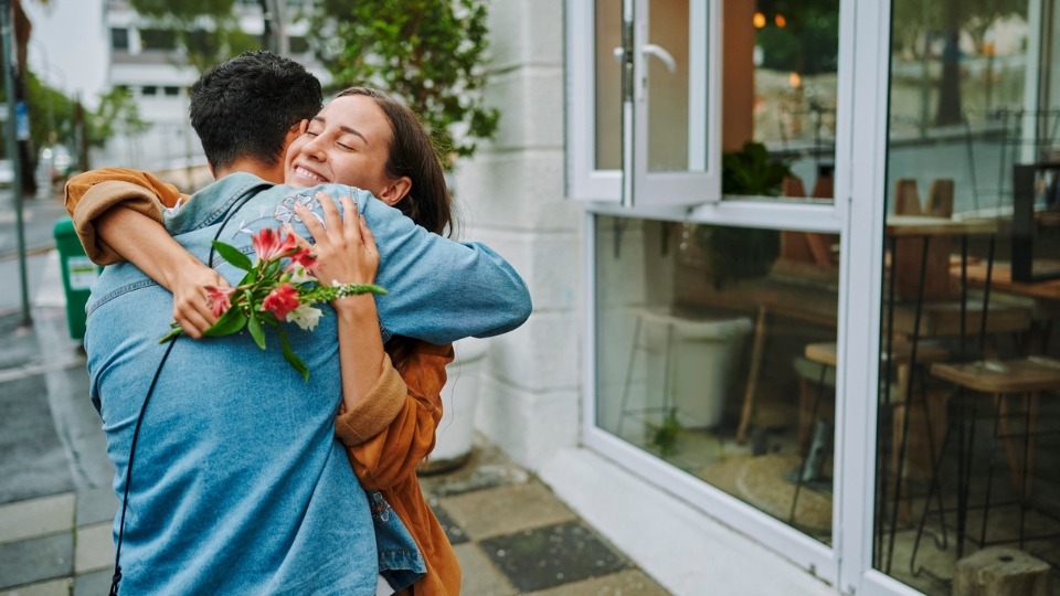 Chalant dating: What is it and how you can be more chalant?