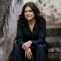Lucinda Hartley